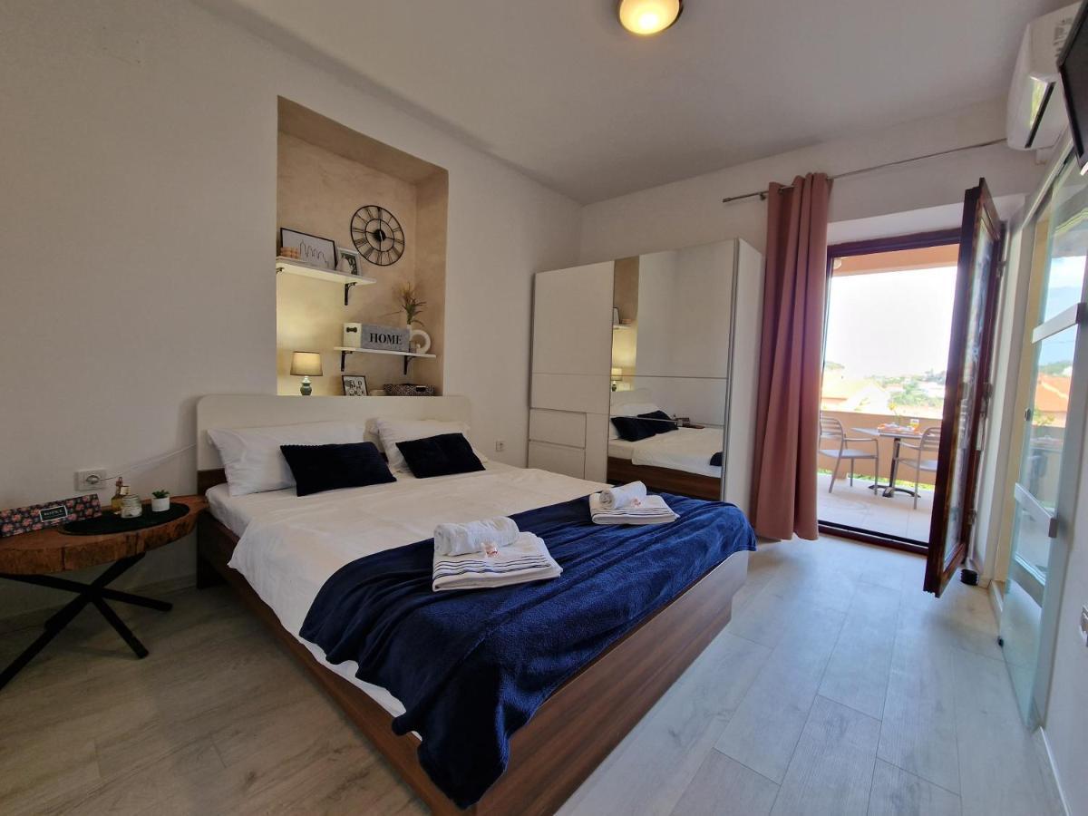 Apartments By The Sea Kampor, Rab - 5037 ภายนอก รูปภาพ