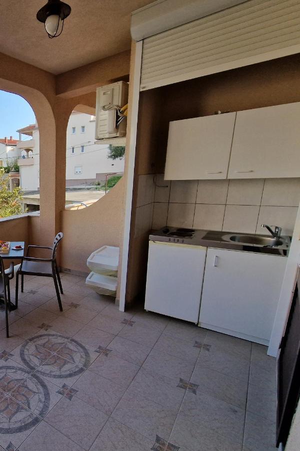 Apartments By The Sea Kampor, Rab - 5037 ภายนอก รูปภาพ